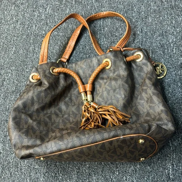 Michael Kors Brown and Tan Signature Drawstring Backpack Michael Kors Jaycee XS Mini Convertible Backpack MK  main image 4